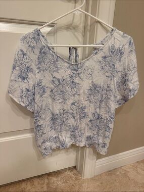 Paper Crane White Top with Blue Floral Print